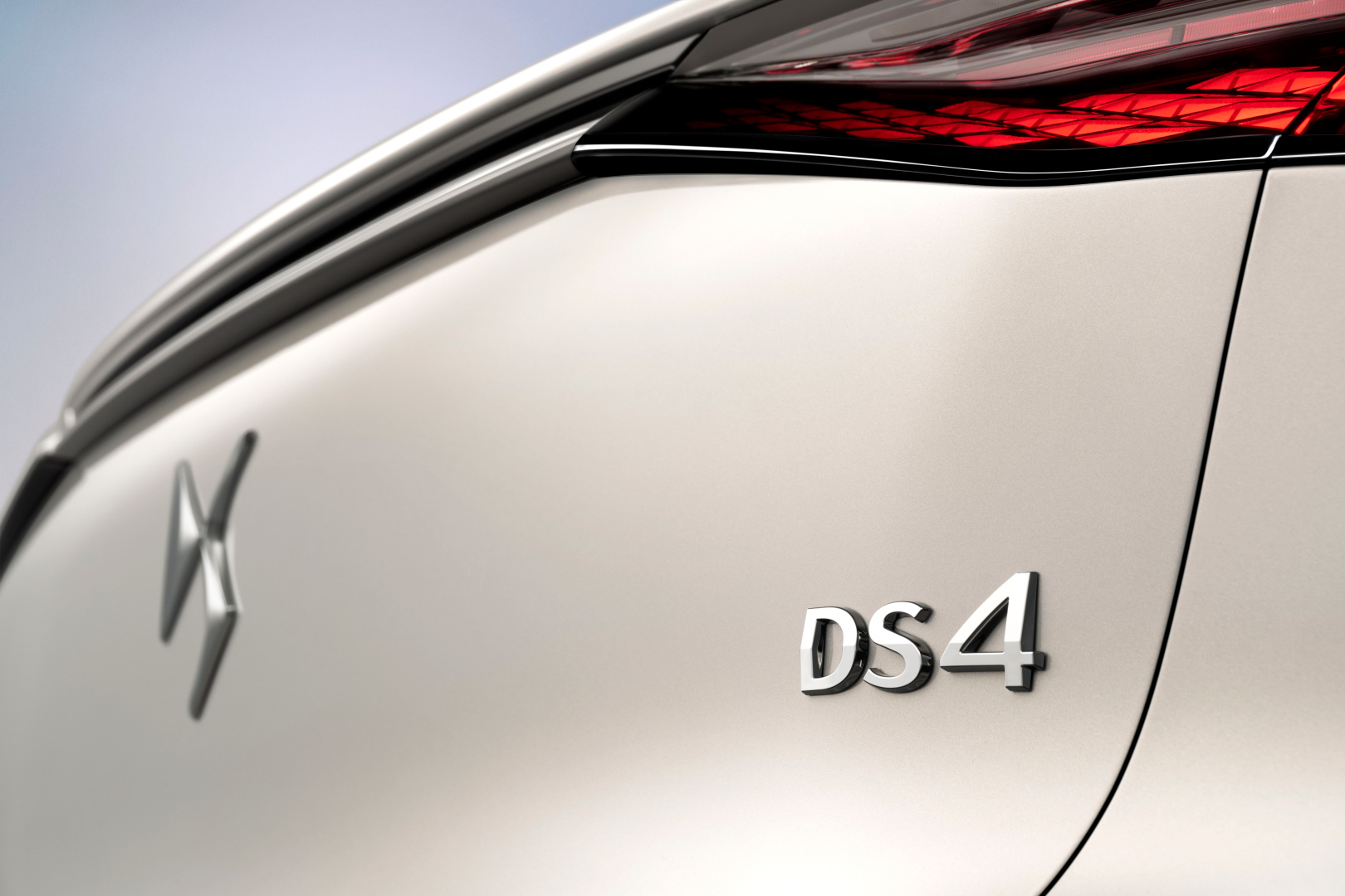 SMALL_DS4(5)